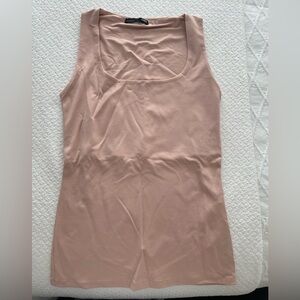 Zara fitted top_ small- never worn‎